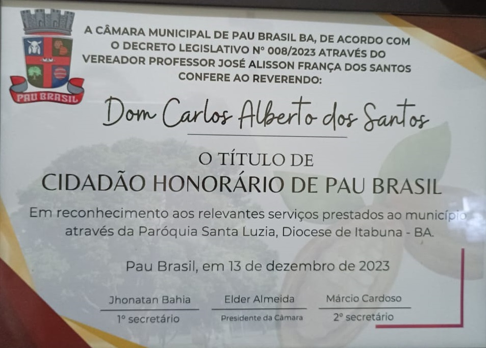 Bispo Dom Carlos Alberto dos Santos recebe título de cidadão Pau-Brasilense