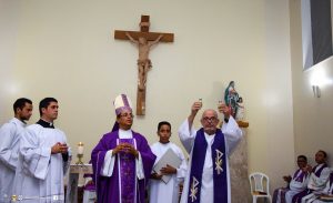 Posse Canônica do Padre José Alberto Fonseca Kruschewsky na Paróquia Senhora Santana em Floresta Azul