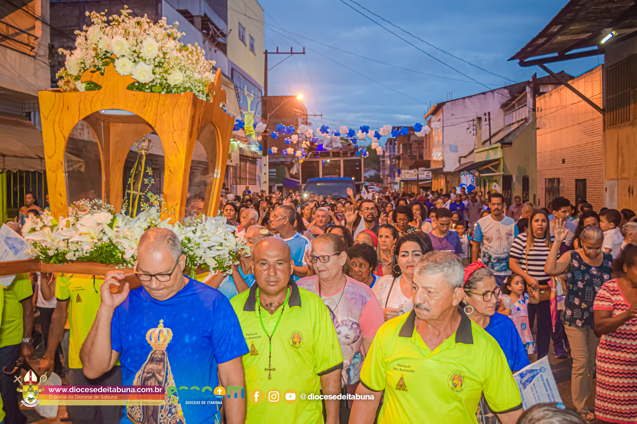 Leia mais sobre o artigo FESTA DE NOSSA SENHORA APARECIDA É CELEBRADA EM ITABUNA